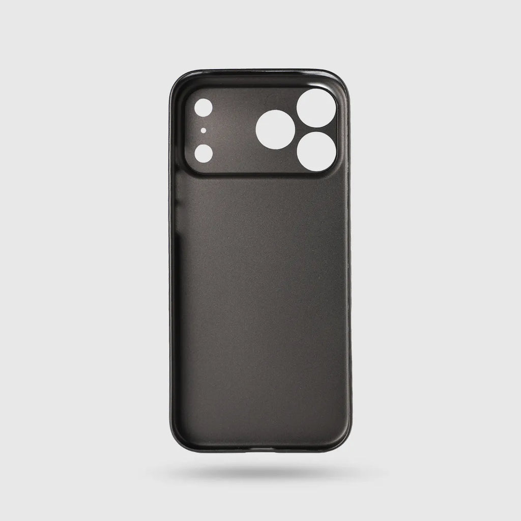 Sleek Carbon Fiber Case for iPhone 18 Pro Max
