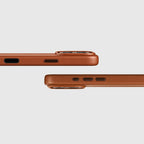 Magnetic wireless charging case for iPhone 17 Pro, 17 Pro Max, 18 Pro and 18 Pro Max with built-in magnetic alignment and secure attachment.

